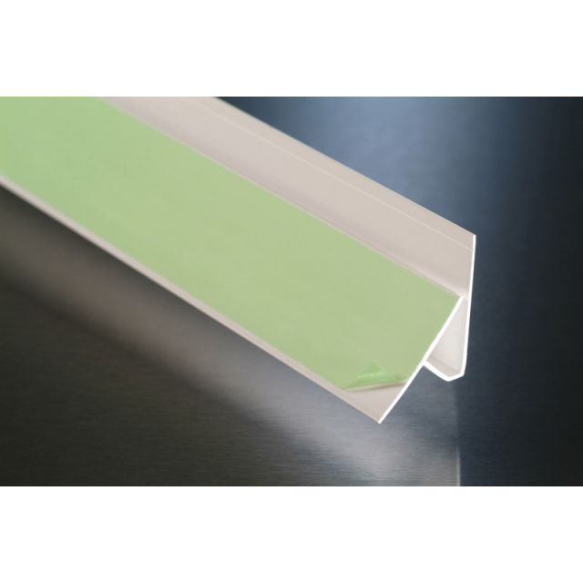 Hycom WhiteWall 18mm Internal Corner 3.05m